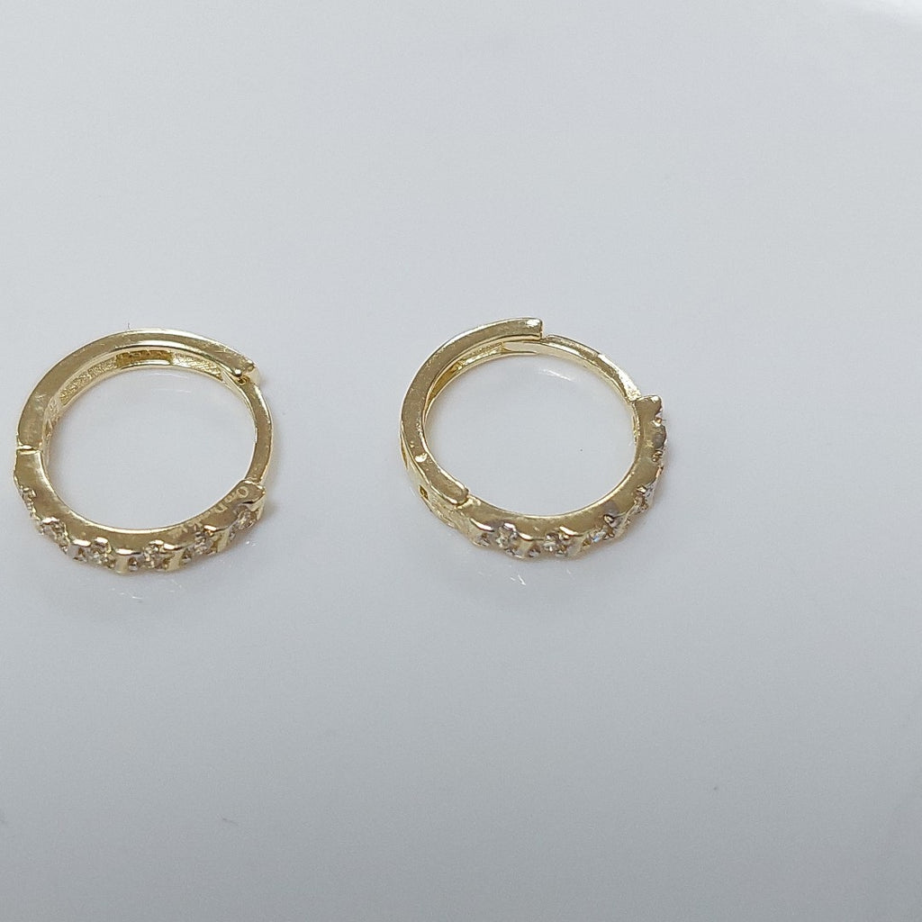 HUGGIES ORO 14K 1.1 (NUEVO)