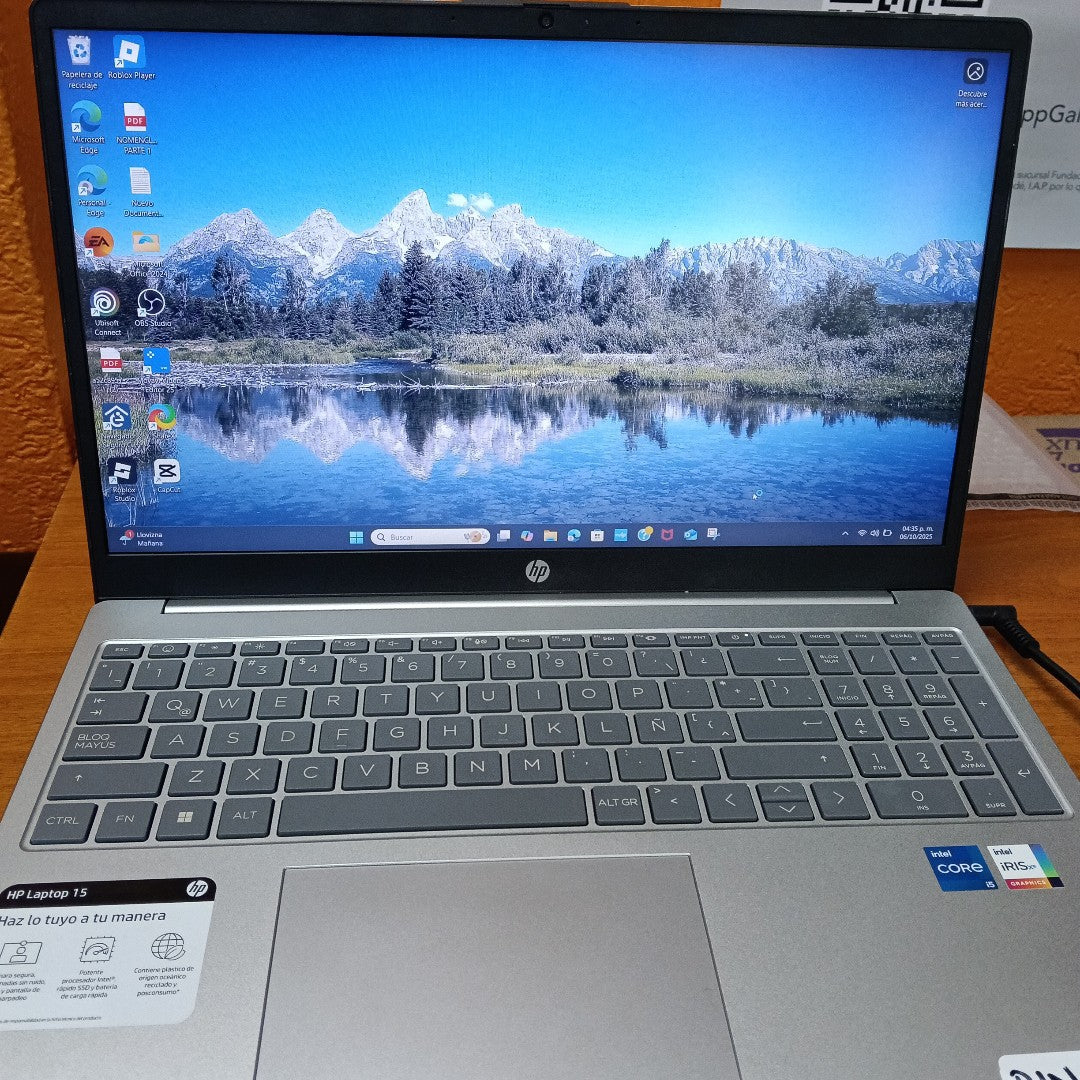 LAPTOP HP 15-FD0024LA (2024) 512 GB SSD 16 GB RAM (SEMINUEVO)