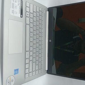 LAPTOP HP 14-DQ0527LA (2023) 256 GB SSD 8 GB RAM (SEMINUEVO)