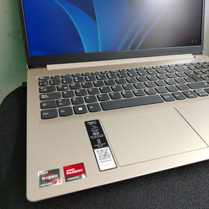 LAPTOP LENOVO IDEAPAD 1 15ALC7 (2024) 512 GB SSD 16 GB RAM (SEMINUEVO)
