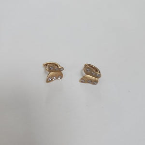 ARETES PAR. ORO. 14 K 1.8 GRMS (SEMINUEVO)