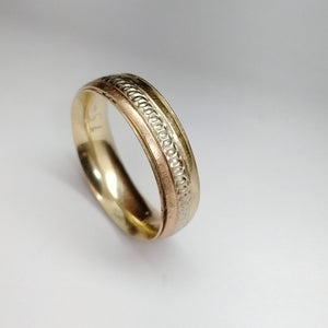 ARGOLLA. ORO. 14 K 3.1 GRMS (SEMINUEVO)