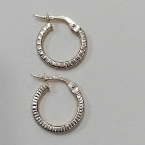 ARRACADAS PAR. ORO. 14 K 0.9 GRMS (SEMINUEVO)
