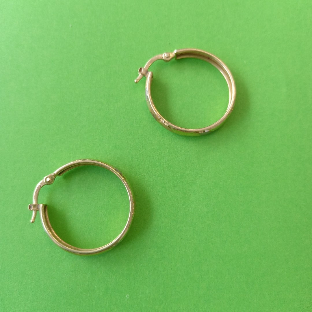 ARRACADAS PAR. ORO. 14 K 2.6 GRMS (SEMINUEVO)