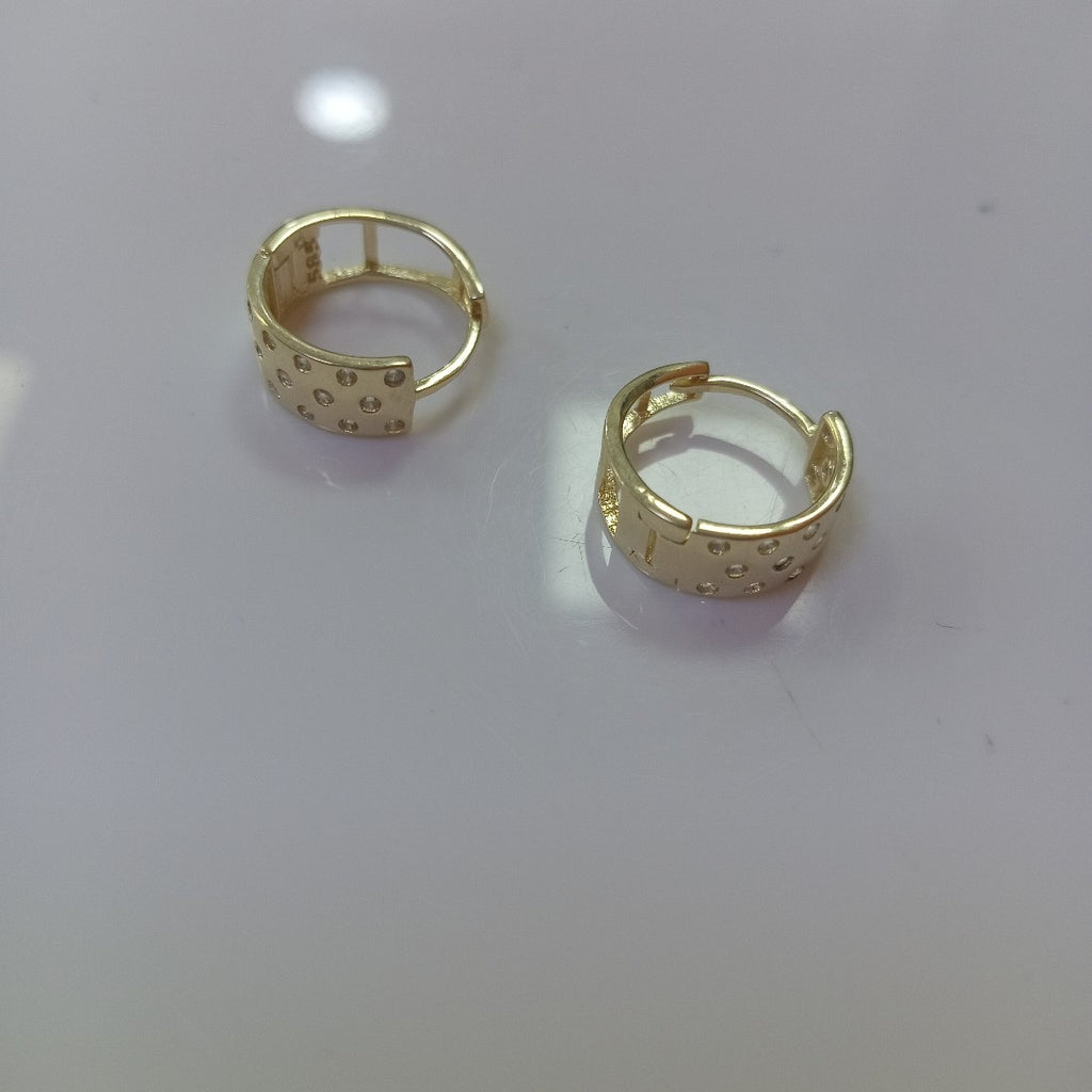 HUGGIES ORO 14K 2.5 (NUEVO)