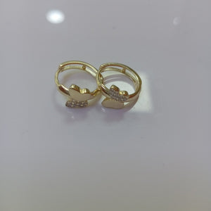 HUGGIES ORO 14K 2.4 (NUEVO)