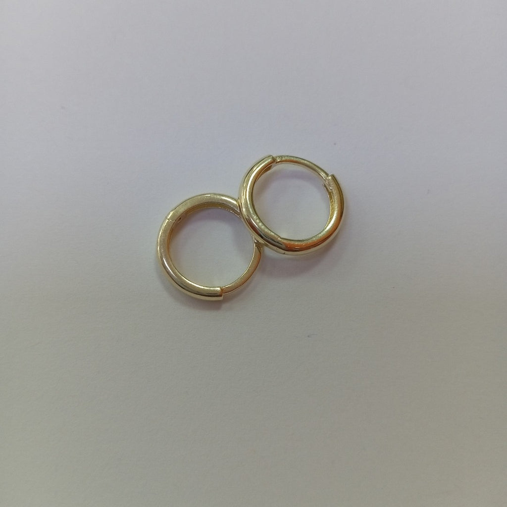 HUGGIES ORO 14K 1.5 (NUEVO)
