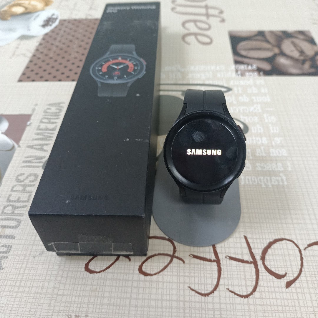 SMARTWATCH SAMSUNG GALAXY WATCH 5 PRO SM-R920 45 MM GPS (SEMINUEVO)