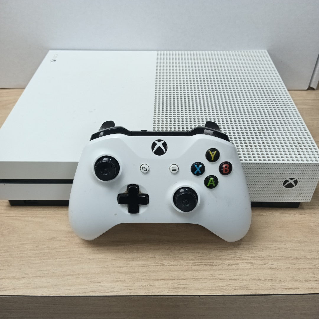 CONSOLA DE VIDEOJUEGO MICROSOFT XBOX ONE S 500 GB  (SEMINUEVO)