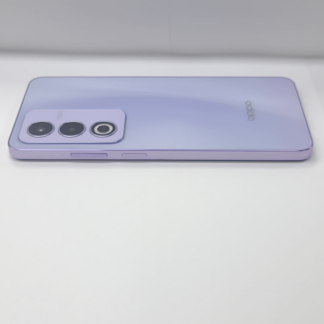 CELULAR OPPO  A80 5G CPH2639 (2024) 256 GB 8 GB RAM (SEMINUEVO)