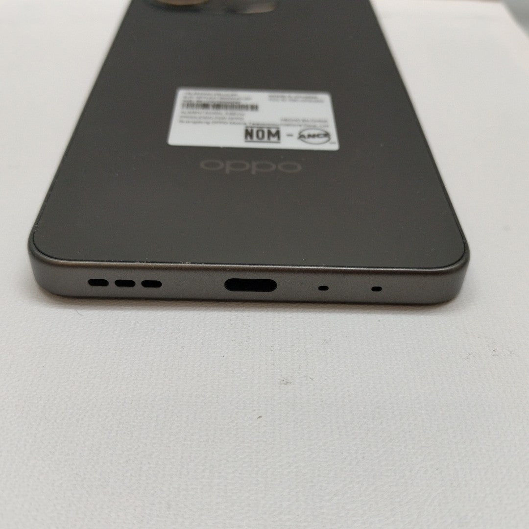 CELULAR OPPO  A5 PRO 5G CPH2695 (2025) 256 GB 8 GB RAM
