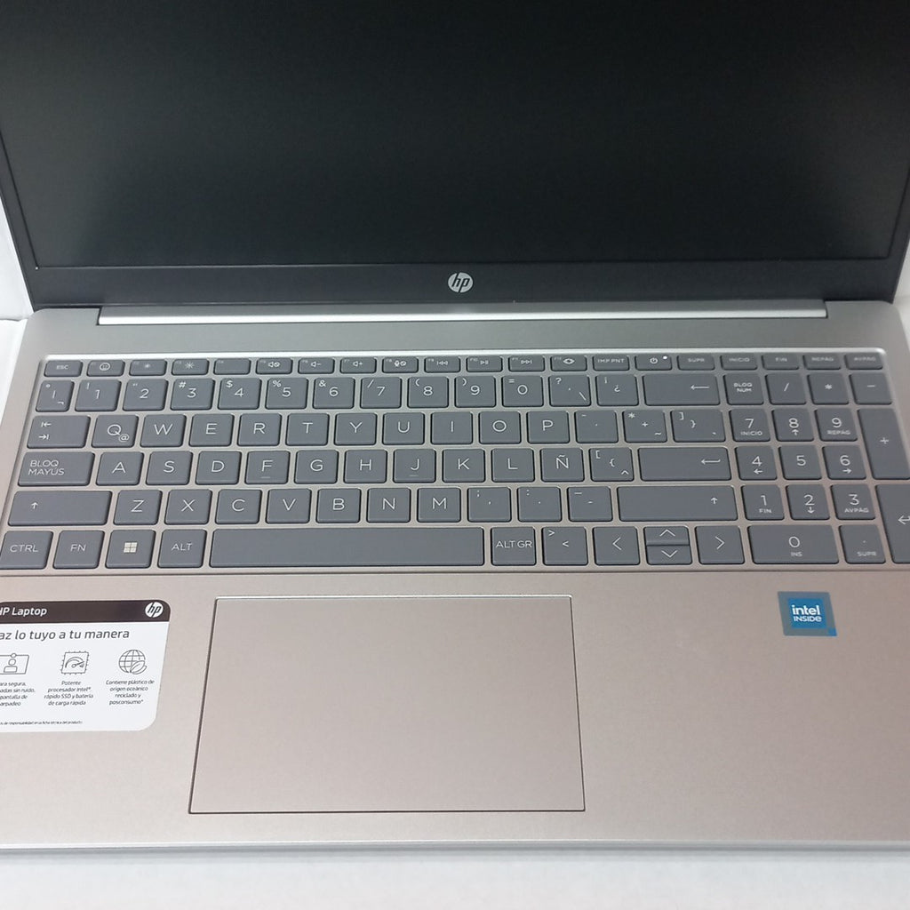 LAPTOP HP 15-FD0037LA  (2024) 512 GB SSD 8 GB RAM (SEMINUEVO)