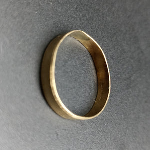 ARGOLLA. ORO. 10 K 1.7 GRMS (SEMINUEVO)
