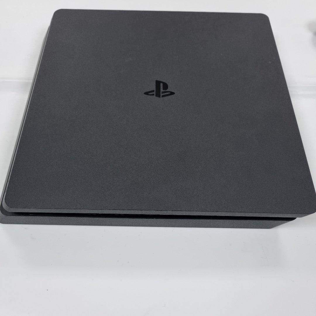 CONSOLA DE VIDEOJUEGO SONY PS4 SLIM 1 TB (SEMINUEVO)