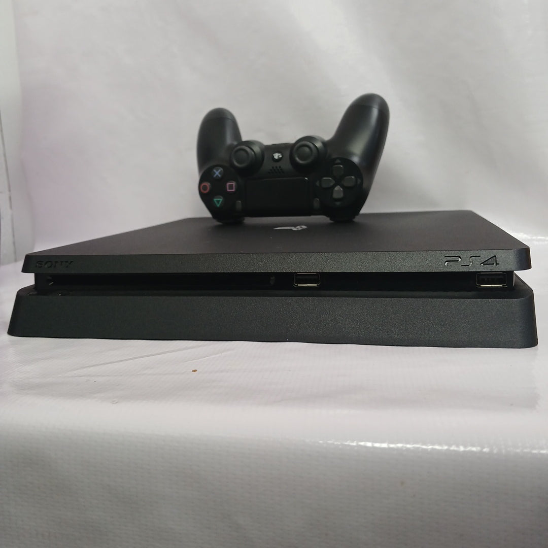 CONSOLA DE VIDEOJUEGO SONY PS4 1 TB (SEMINUEVO)
