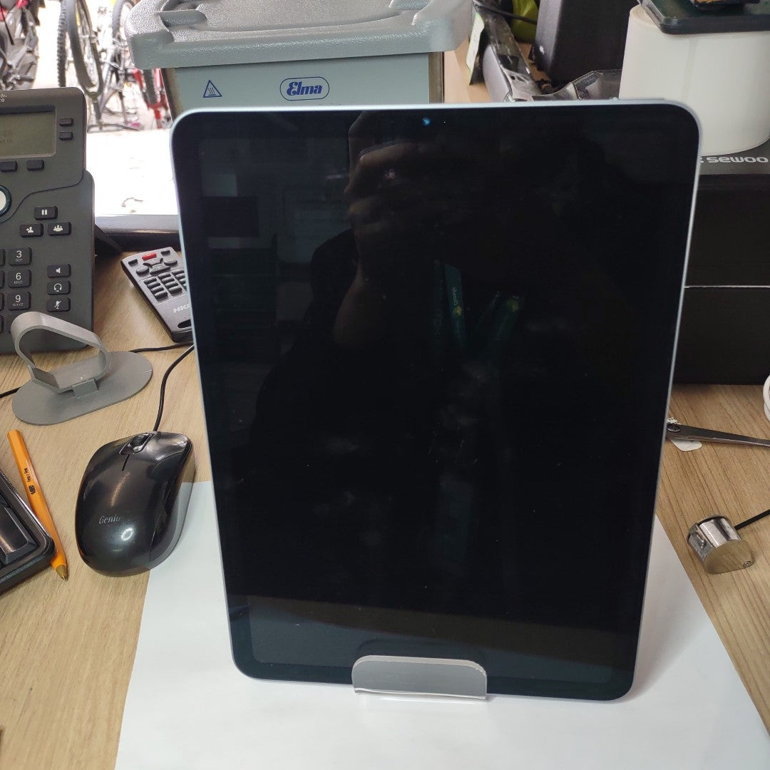 TABLETA APPLE IPAD AIR 4 A2316 256 GB 4 GB RAM (SEMINUEVO)