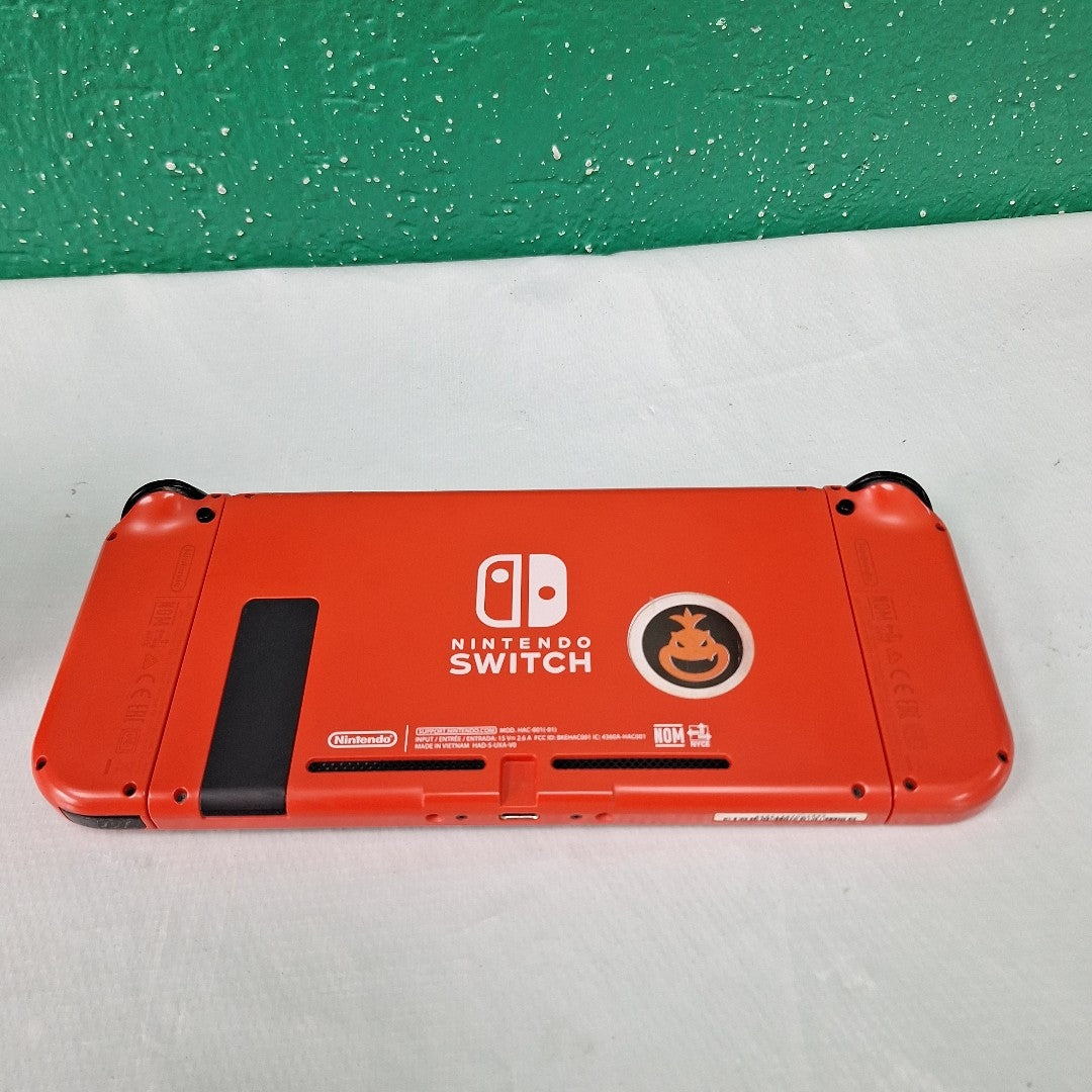 CONSOLA DE VIDEOJUEGO NINTENDO SWITCH 32 GB (SEMINUEVO)
