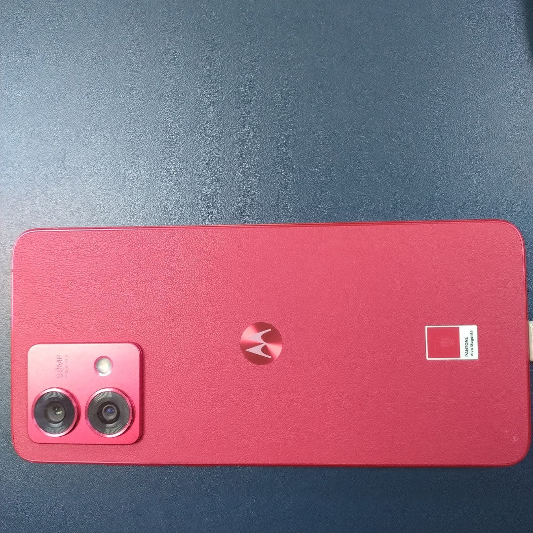 CELULAR MOTOROLA MOTO G84 XT2347-1 (2023) 256 GB 8 GB RAM (SEMINUEVO)