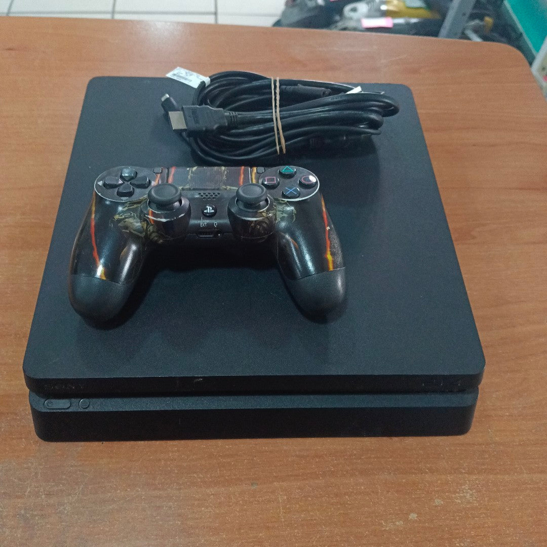 CONSOLA DE VIDEOJUEGO SONY PS4 SLIM 500 GB  (SEMINUEVO)