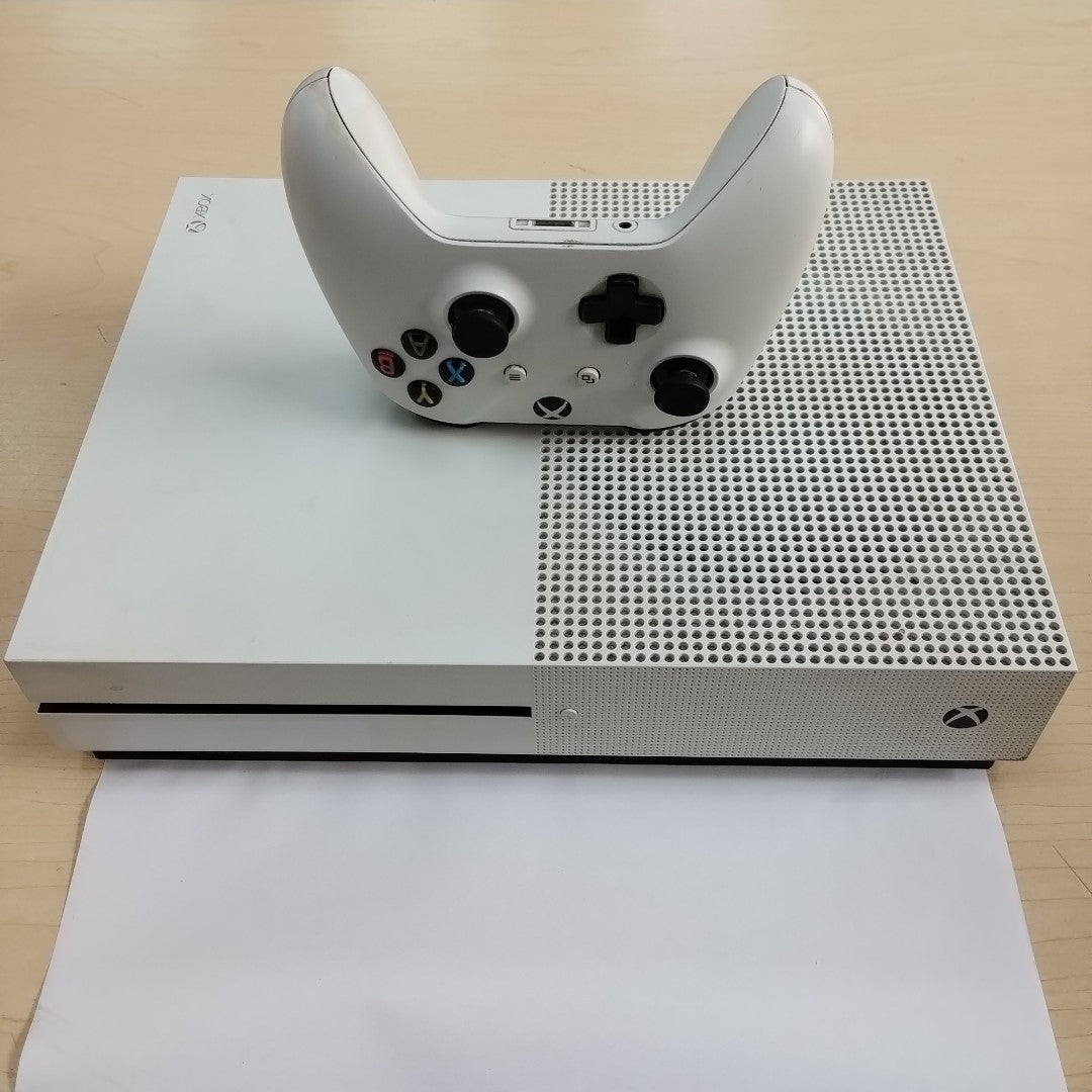 CONSOLA DE VIDEOJUEGO MICROSOFT XBOX ONE S 500 GB  (SEMINUEVO)