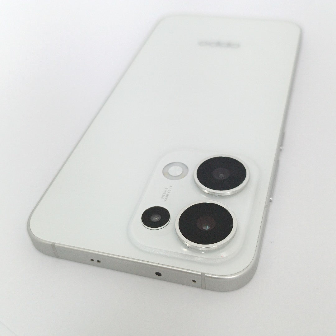 CELULAR OPPO  RENO13 5G CPH2689 (2024) 512 GB 12 GB RAM (SEMINUEVO)