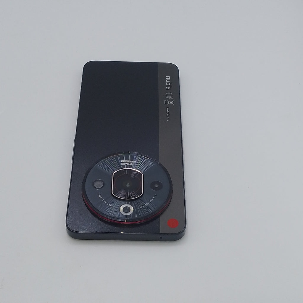 CELULAR NUBIA  FOCUS PRO 5G Z2351N 256 GB 8 GB RAM (SEMINUEVO)