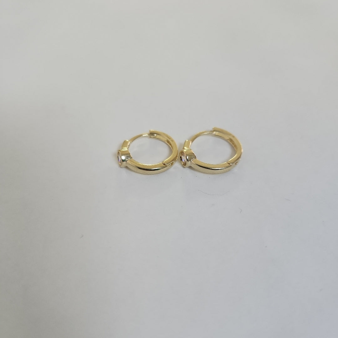 HUGGIES ORO 14K 1.4 (NUEVO)