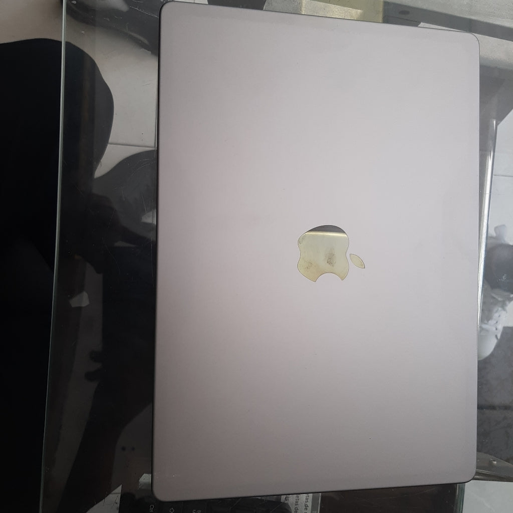 LAPTOP APPLE MACBOOK PRO 14" 2021 3.2 A2442 (10 CPU/16 GPU) 1 TB SSD 16 GB RAM (SEMINUEVO)