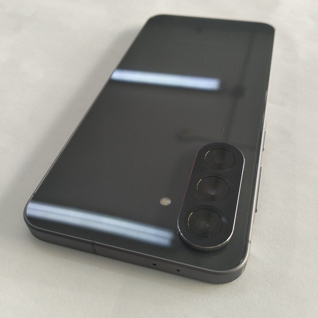 CELULAR SAMSUNG GALAXY A56 SM-A566E (2025) 256 GB 8 GB RAM (SEMINUEVO)