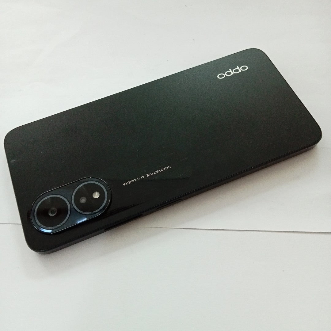 CELULAR OPPO  A38 CPH2579 (2023) 128 GB 4 GB RAM (SEMINUEVO)