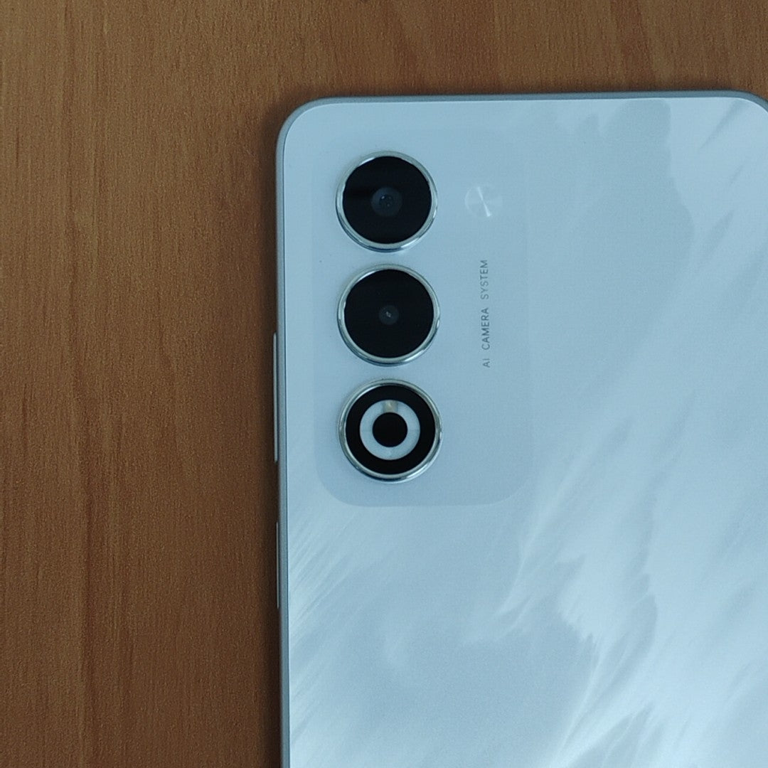 CELULAR OPPO  A5 CPH2727 (2025) 256 GB 4 GB RAM (SEMINUEVO)