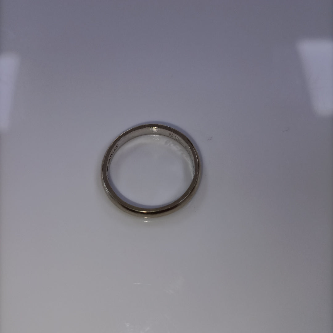 ARGOLLA. ORO BLANCO. 14 K 2.2 GRMS (SEMINUEVO)