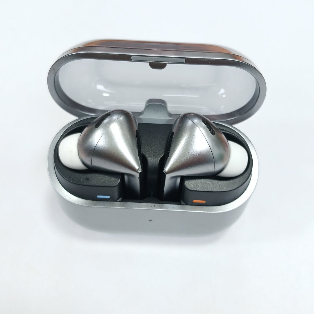 AUDIFONOS SAMSUNG GALAXY BUDS 3 PRO SM-R630 INALAMBRICO IN EAR (SEMINUEVO)