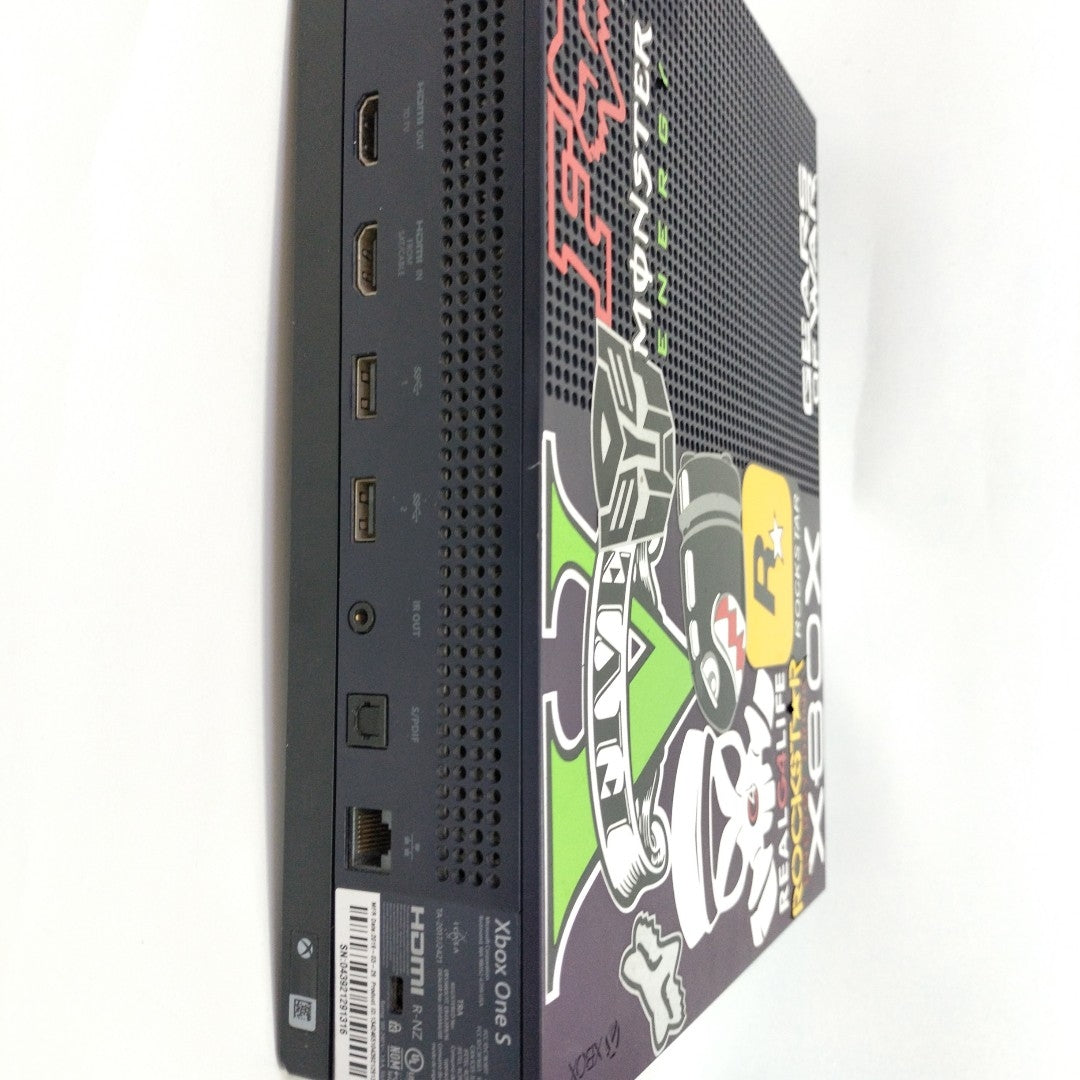 CONSOLA DE VIDEOJUEGO MICROSOFT XBOX ONE S 1 TB