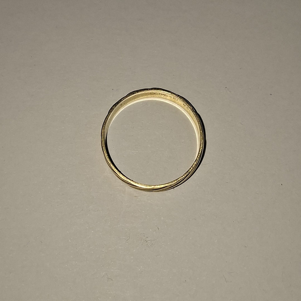 ARGOLLA. ORO. 10 K 1.4 GRMS (SEMINUEVO)