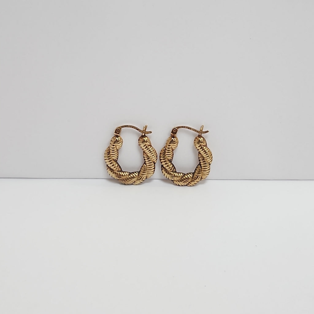 ARETES PAR. ORO. 14 K 1.8 GRMS (SEMINUEVO)