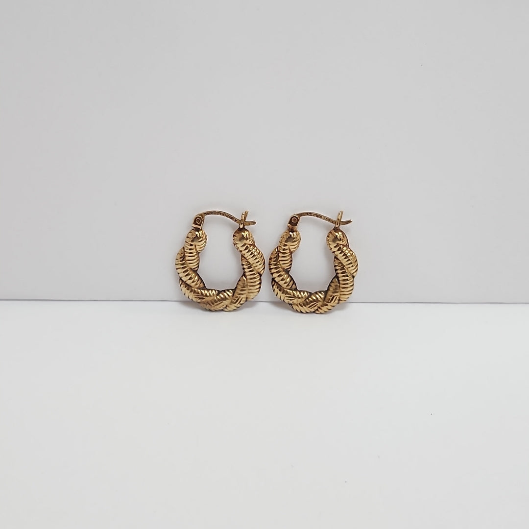 ARETES PAR. ORO. 14 K 1.8 GRMS (SEMINUEVO)