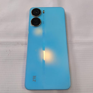 CELULAR ZTE AXON 40 LITE 8046 128 GB 4 GB RAM (SEMINUEVO)