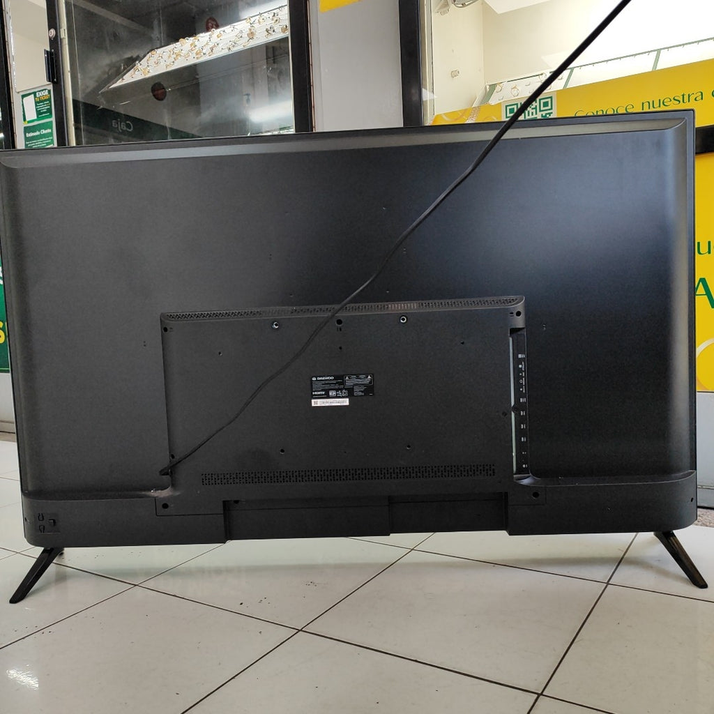PANTALLA DAEWOO DAW50UR (2024) 50" LED 4K (SEMINUEVO)