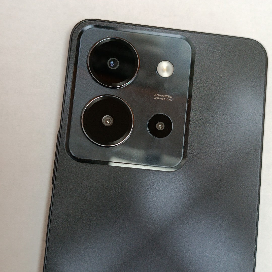 CELULAR VIVO Y36 V2247 256 GB 8 GB RAM (SEMINUEVO)