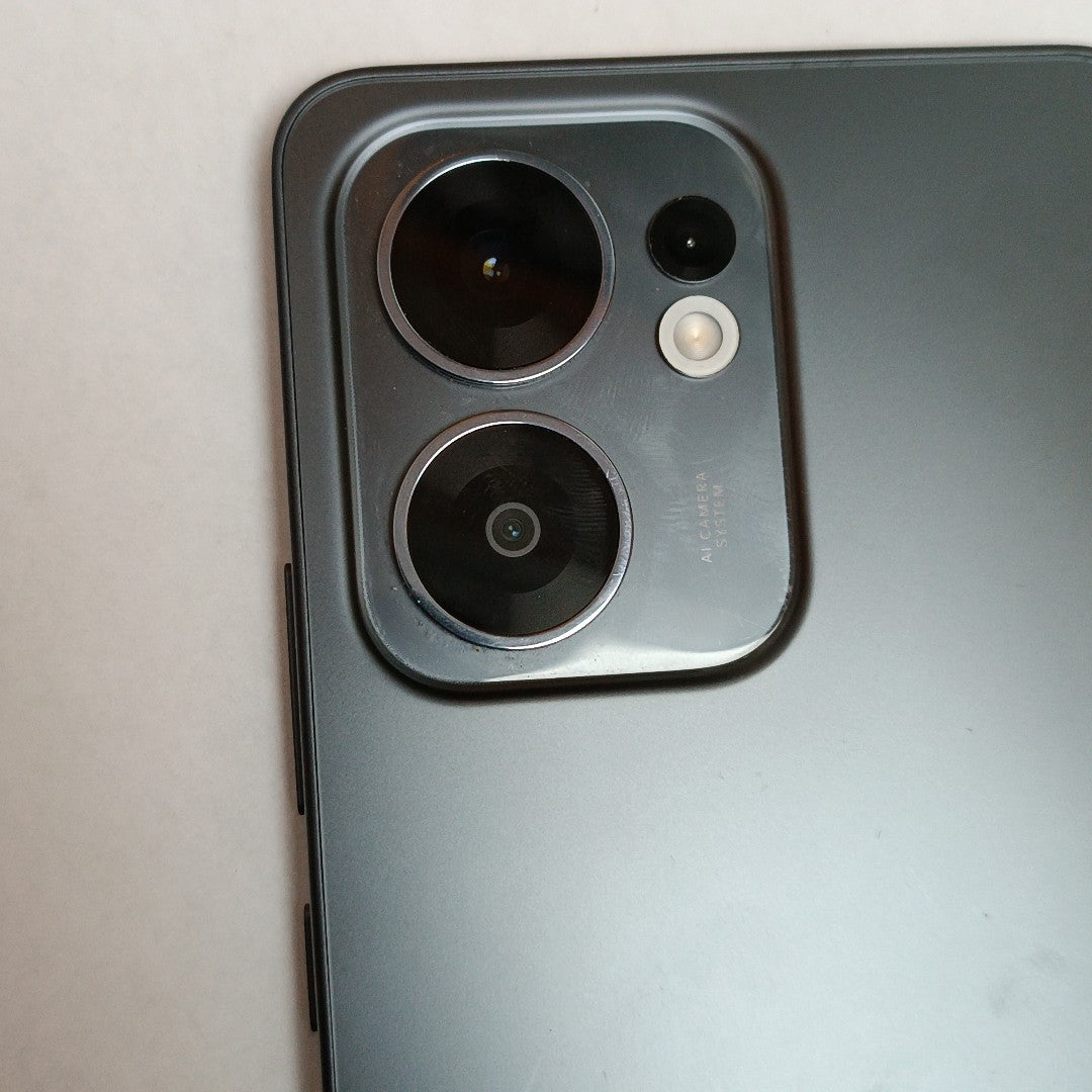 CELULAR OPPO  RENO 13F 5G CPH2699 (2025) 256 GB 12 GB RAM (SEMINUEVO)