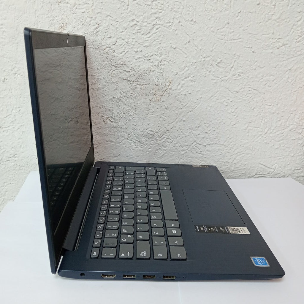 LAPTOP LENOVO IDEAPAD 3 14IGL05 (2022) 1 TB 8 GB RAM (SEMINUEVO)