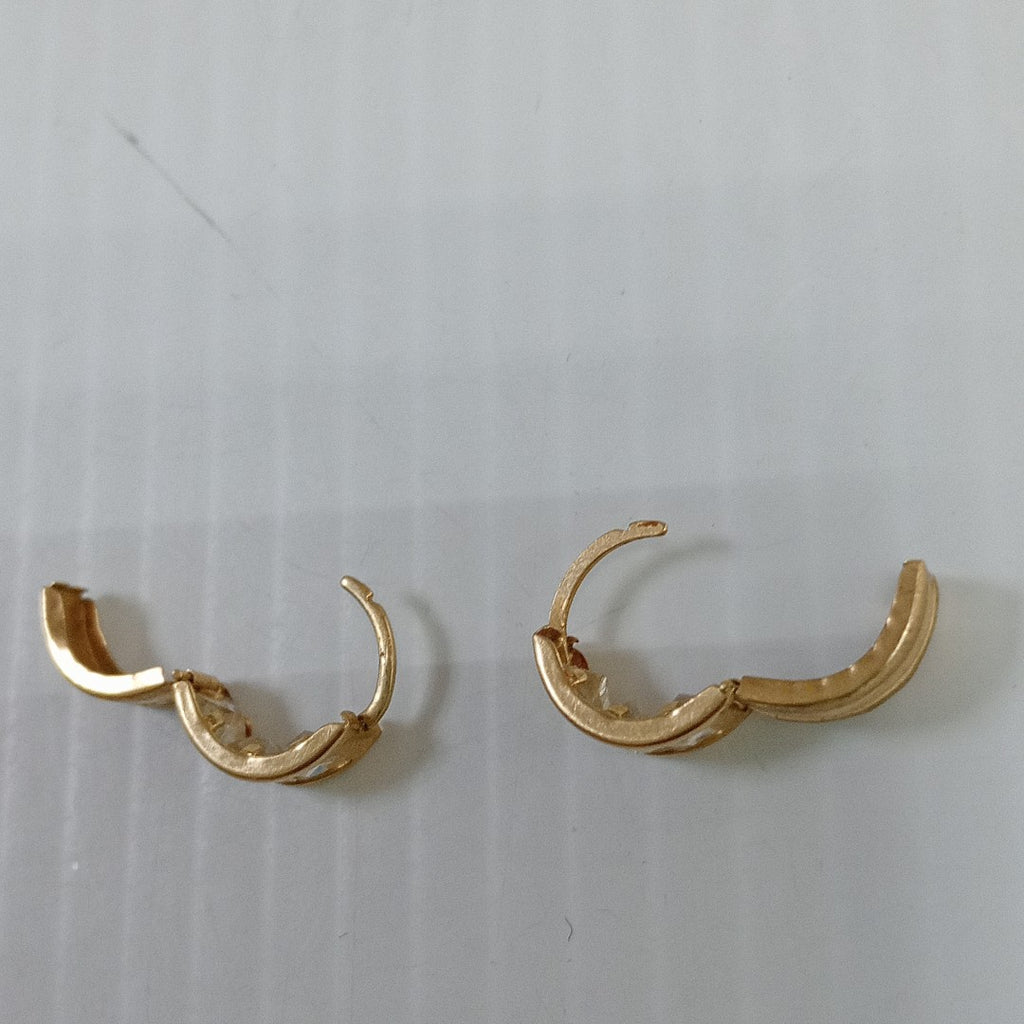 ARRACADAS PAR. ORO. 14 K 1.9 GRMS (SEMINUEVO)