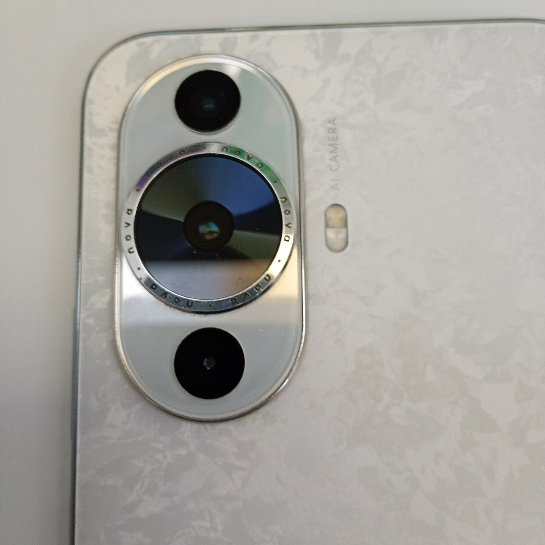 CELULAR HUAWEI NOVA 12S FOA-LX9 (2024) 256 GB 8 GB RAM (SEMINUEVO)