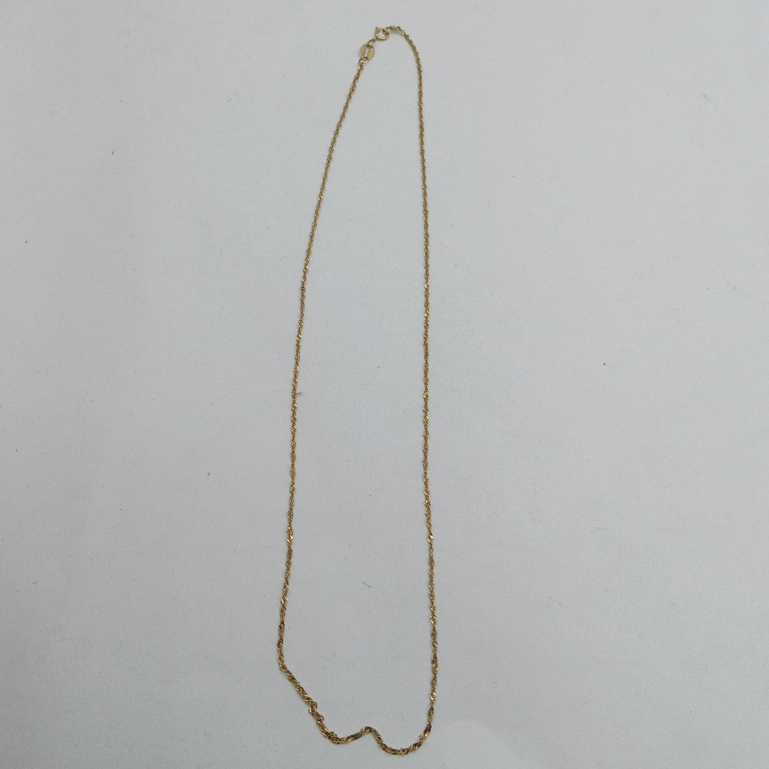 CADENA. ORO. 10 K 0.9 GRMS (SEMINUEVO)