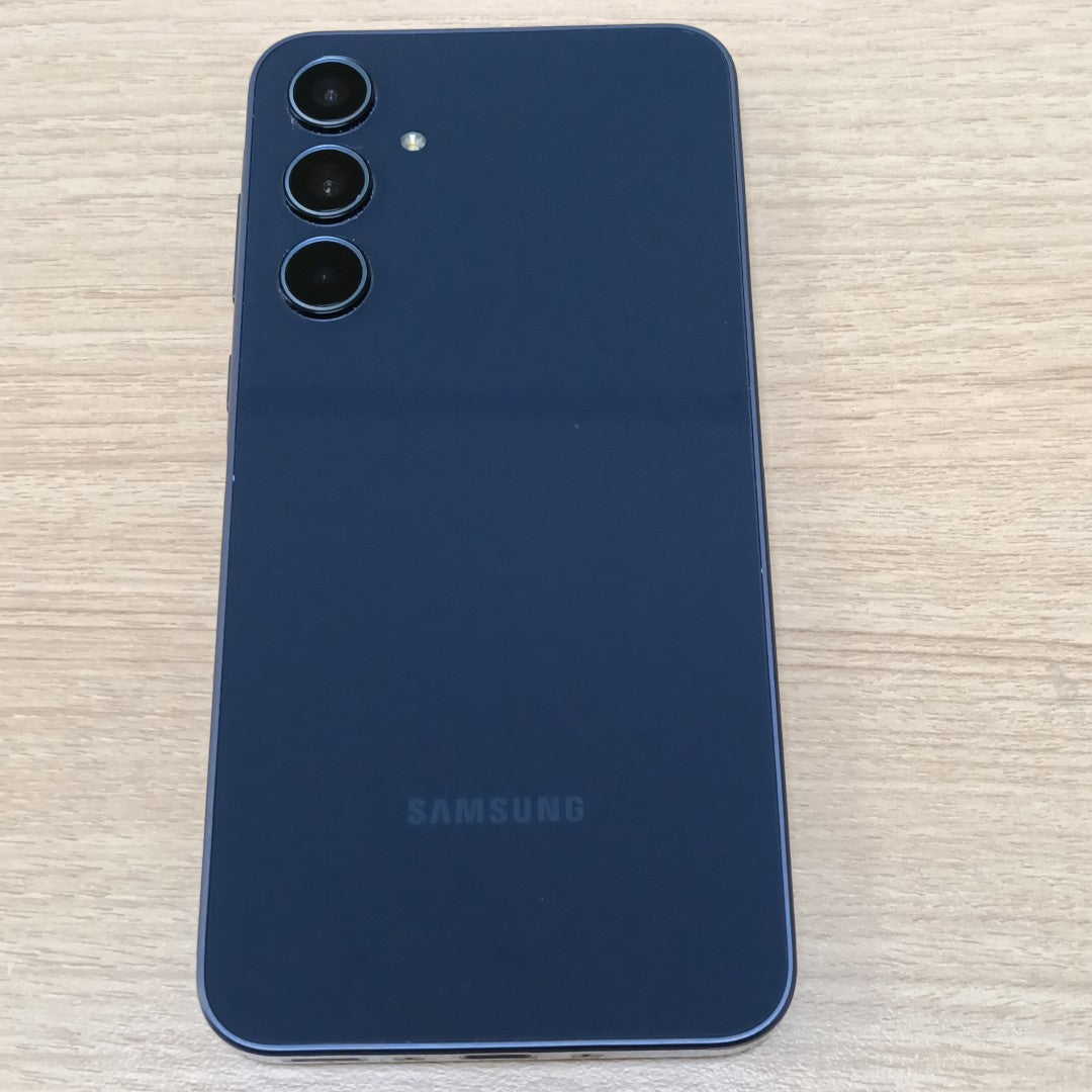 CELULAR SAMSUNG GALAXY A35 5G SM-A356E (2024) 128 GB 6 GB RAM (SEMINUEVO)