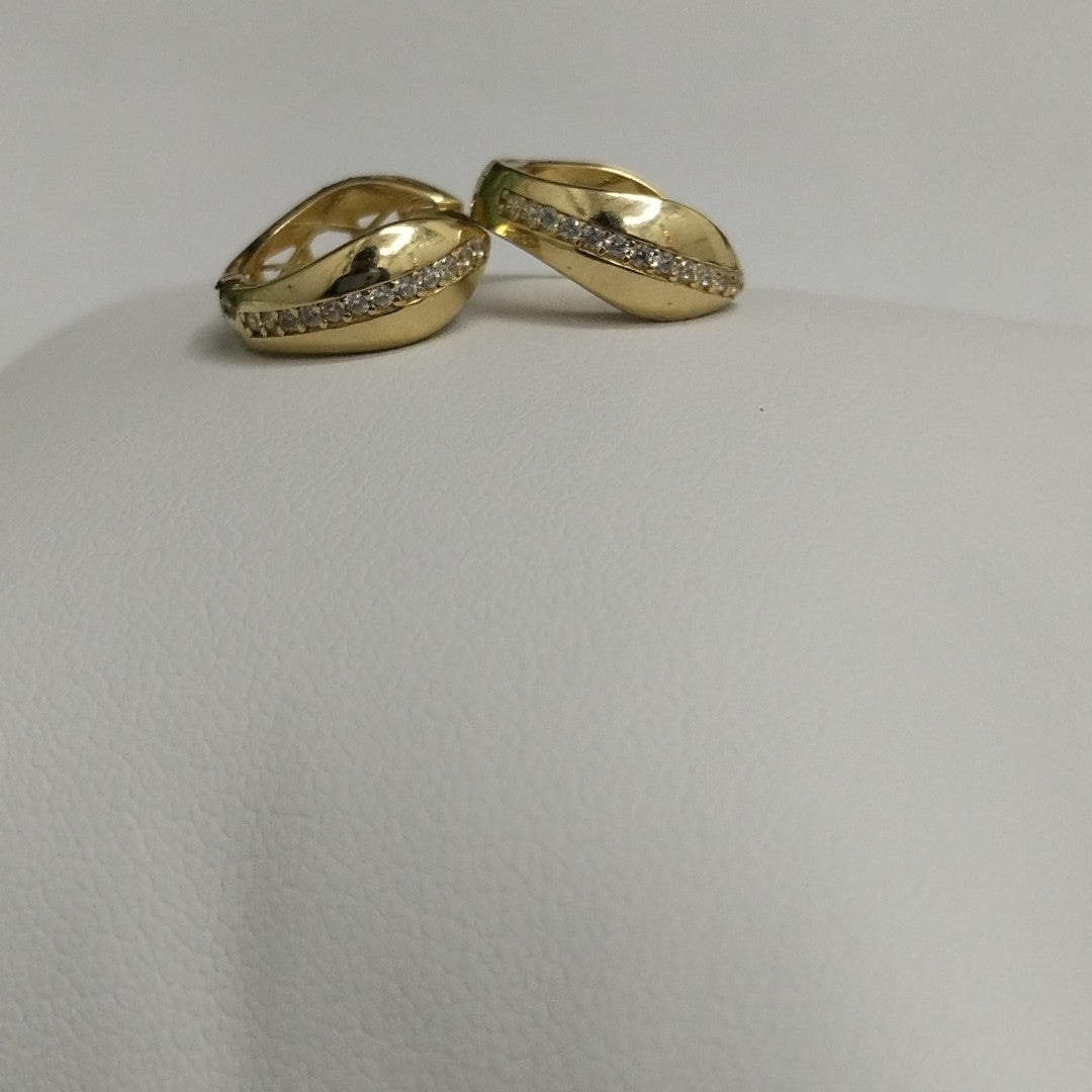 HUGGIES ORO 14K 2.3 (NUEVO)