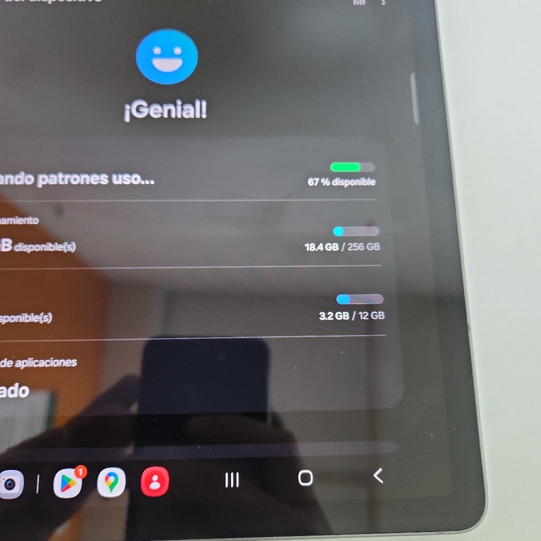 TABLETA SAMSUNG GALAXY TAB S9 FE+ SM-X610 (2023) 256 GB 12 GB RAM (SEMINUEVO)