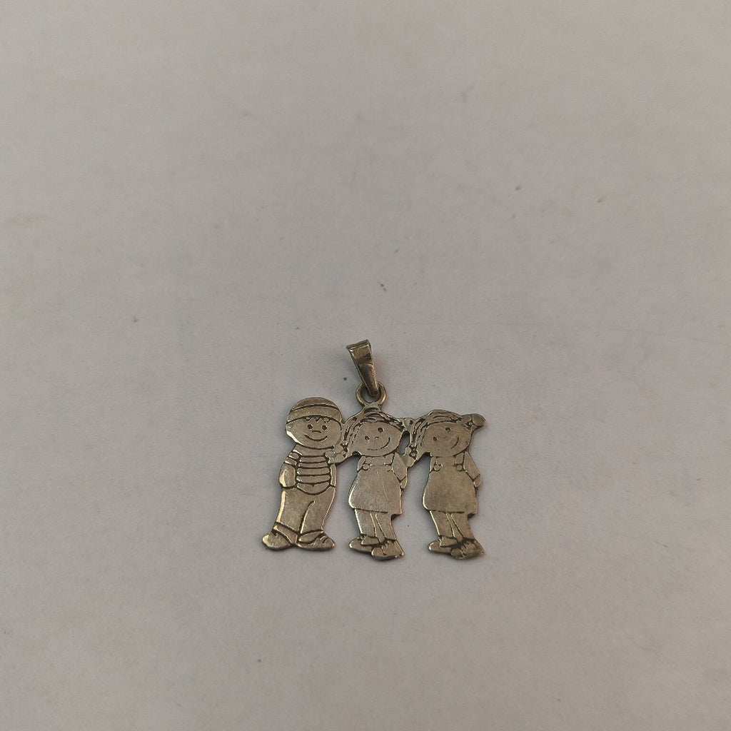 DIJE. PLATA. 7.6 GRMS (SEMINUEVO)