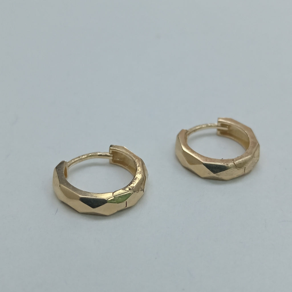 HUGGIES ORO 14K 1.4 (NUEVO)